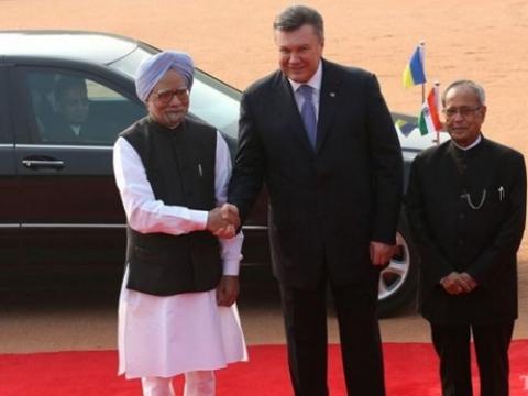 Янукович запросив президента Індії до України